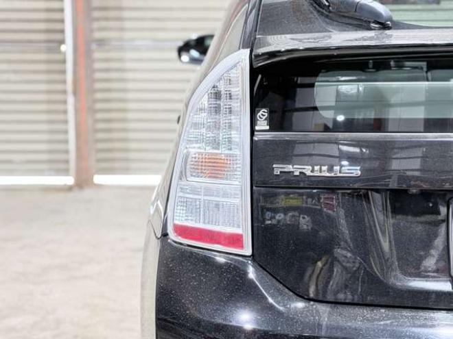 プリウス1.8 S　下廻防錆TVナビBカメエンスタ 2WD 1800
