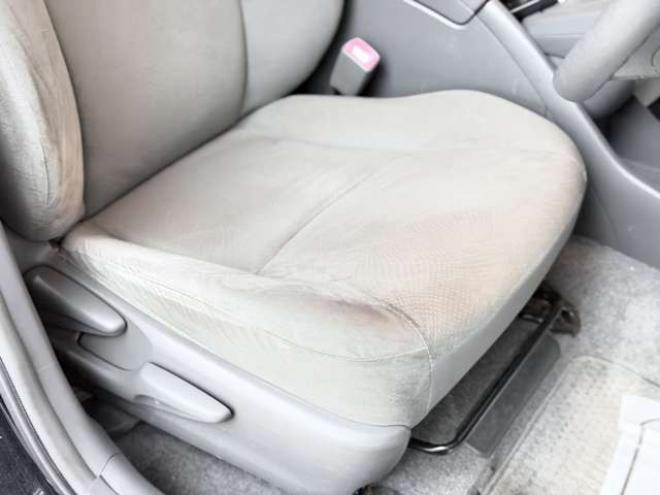 プリウス1.8 S　下廻防錆TVナビBカメエンスタ 2WD 1800