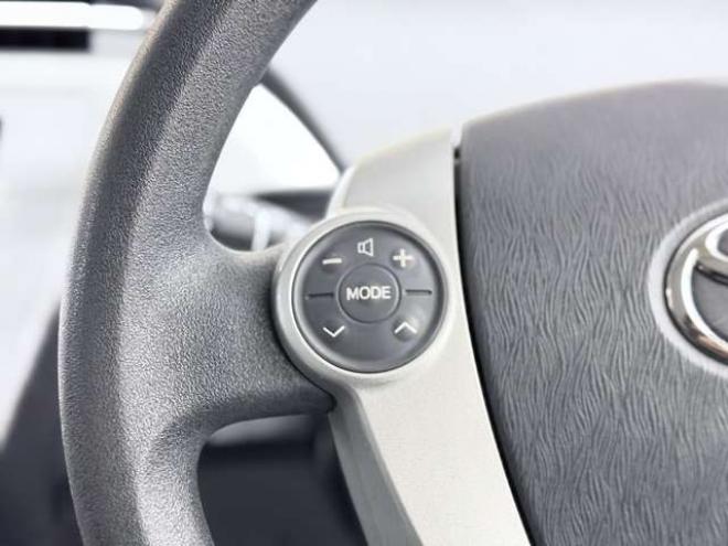 プリウス1.8 S　下廻防錆TVナビBカメエンスタ 2WD 1800