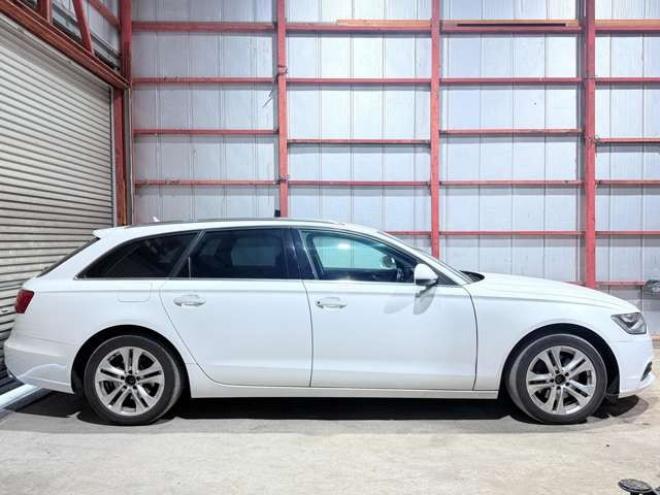 アウディA6アバント 2.8 FSI クワトロ 4WD　下廻防錆TVナビBカメETC 正規輸入車 2800