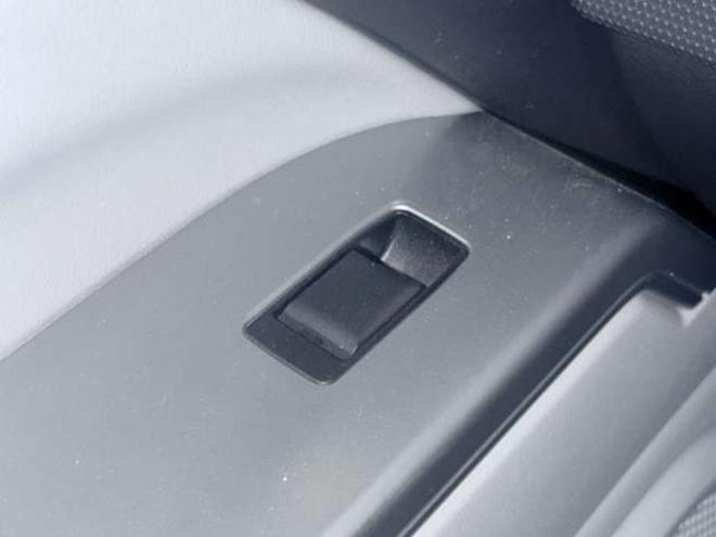 クライスラー・ジープパトリオット リミテッド 4WD　下廻防錆 正規輸入車 2400