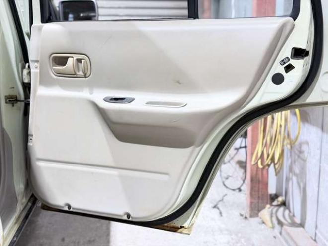 ラシーン1.5 タイプII 4WD　防錆塗装4WDCDオーディオ 1500