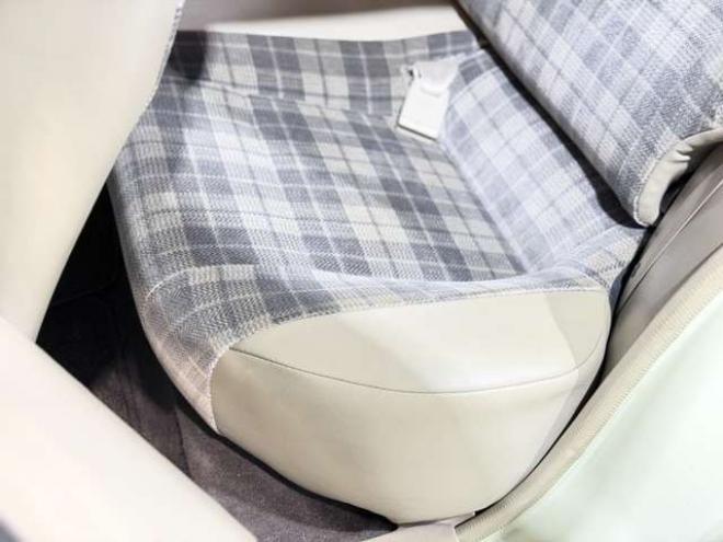 ラシーン1.5 タイプII 4WD　防錆塗装4WDCDオーディオ 1500