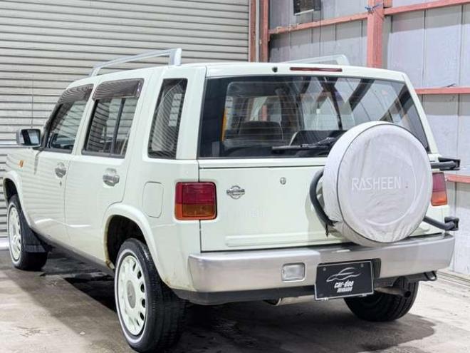 ラシーン1.5 タイプII 4WD　防錆塗装4WDCDオーディオ 1500