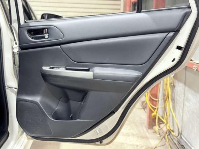 インプレッサスポーツ 1.6 i-S 4WD　下廻防錆TVナビETC 1600