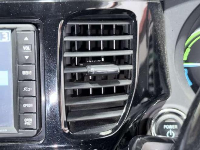 アウトランダーPHEV2.0 G セーフティパッケージ 4WD　下廻防錆ナビBカメETC 2000