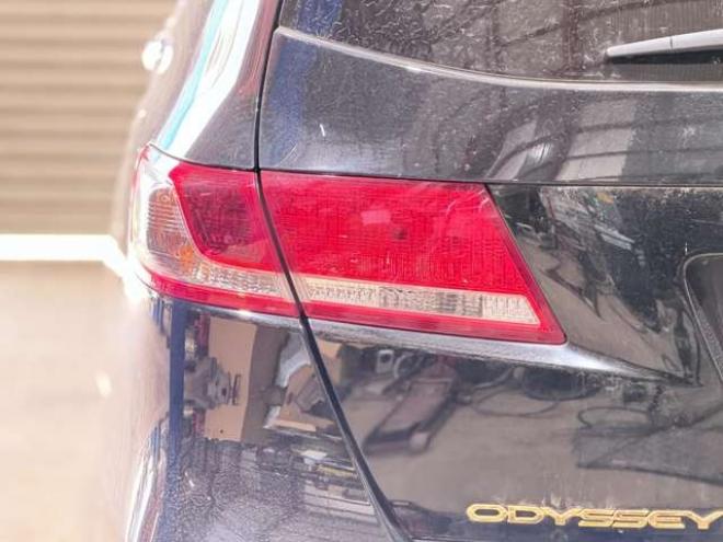 オデッセイ2.4 M 4WD　防錆塗装TVナビBカメETC 2400