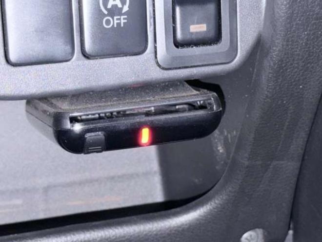 eKカスタムG 4WD　下廻防錆スマキーナビ 660