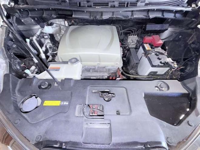 リーフ30kWh X　下廻防錆TVナビBカメETC夏冬タイヤ 2WD 不明