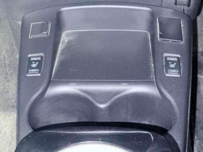 リーフ30kWh X　下廻防錆TVナビBカメETC夏冬タイヤ 2WD 不明