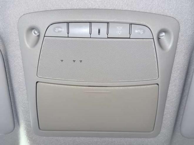 リーフ30kWh X　下廻防錆TVナビBカメETC夏冬タイヤ 2WD 不明