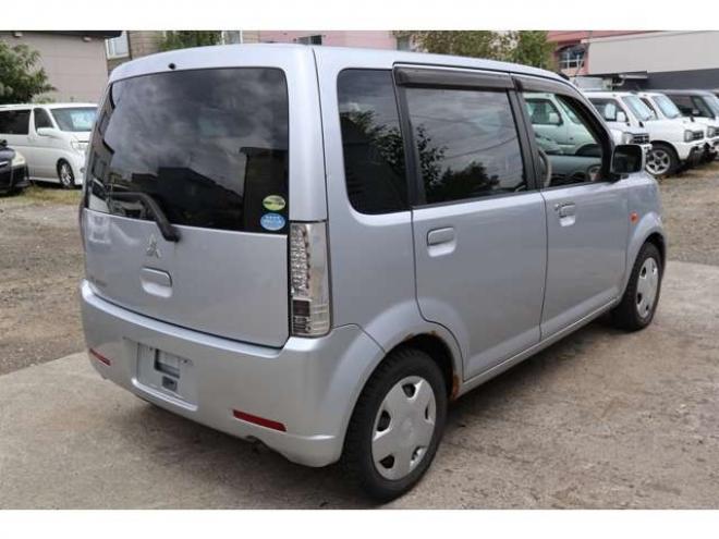 eKワゴンM 4WD　5速マニュアル・4WD・キーレス・2.7万キロ 660
