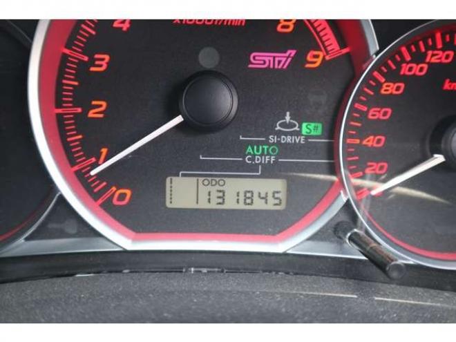 インプレッサSTI 2.0 WRX 4WD　6速MT・Tベル済み・外マフラー・R8/5月 2000