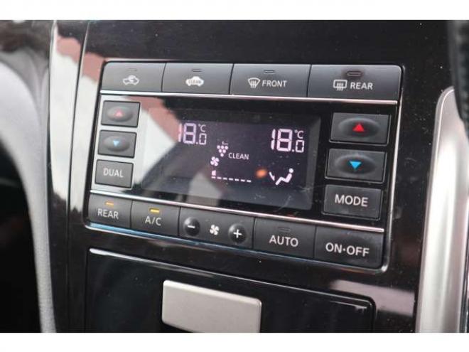 エルグランド2.5 250ハイウェイスター 4WD　ナビTV・Bカメラ・パワスラ・R8/7月 2500