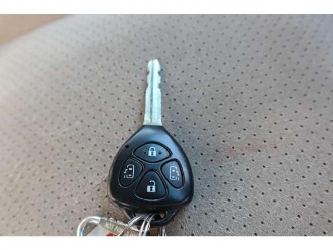 アルファード2.4 G AS プライムセレクション 4WD　キーレス・ナビ・TV・バックカメラ・両側パワースライドドア・8.9万キロ 2400