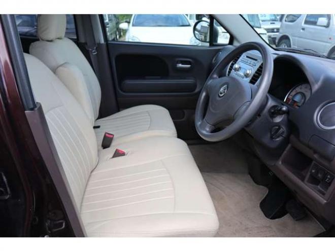 モコE FOUR ショコラティエ 4WD　スマートキー・R8/10月・走行4万キロ 660