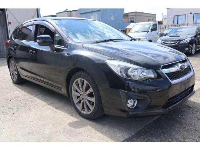 インプレッサスポーツ 2.0 i アイサイト 4WD　ナビ・TV・Bカメラ・キーレス 2000