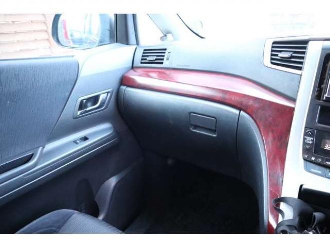 ヴェルファイア2.4 Z 4WD　ETC・ナビ・TV・バックカメラ・セカンドモニター・左パワスラ・本州車 2400