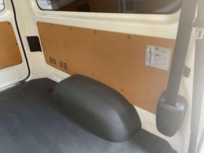 ハイエースバン2.8 DX ロング ディーゼルターボ 4WD　 2800