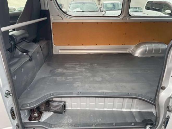 ハイエースバン2.8 DX ロング ディーゼルターボ 4WD　 2800