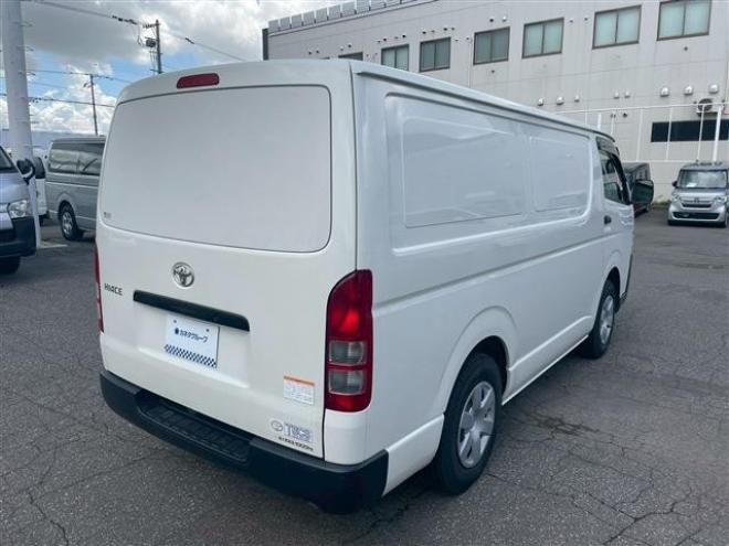 ハイエースバン2.8 中温冷凍バン ロング ディーゼルターボ 4WD　 2800