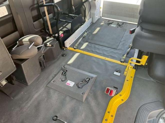 ハイエースバン2.8 ウェルキャブ ASタイプ ロング ディーゼルターボ 4WD　 福祉車両 2800