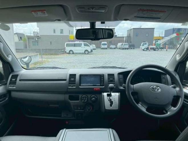 ハイエースバン3.0 ウェルキャブ Bタイプ ロング ディーゼルターボ 4WD　(レジアスエース) 福祉車両 3000