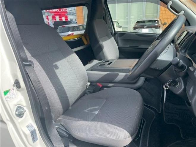 ハイエースバン3.0 ウェルキャブ Bタイプ ロング ディーゼルターボ 4WD　 福祉車両 3000