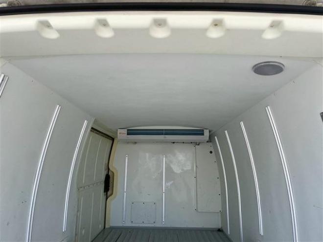 ハイエースバン3.0 中温冷凍バン ロング ディーゼルターボ 4WD　 3000