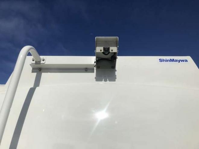 デュトロタンクローリー 2DG-XZU685M 新明和工業　 4WD 4000