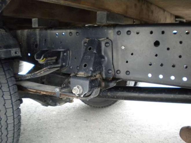 エルフ平ボディ　2PG-NPS88AR　 4WD 2990