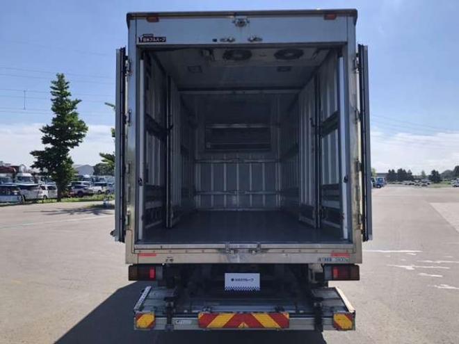 エルフ冷凍バン　TKG-NPR85YN デンソー　 2WD 2990