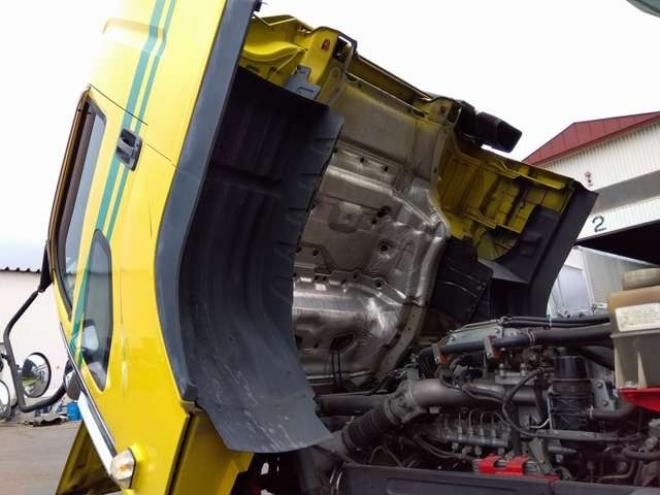 ギガ冷凍ウイング　QKG-CYJ77B 日本フルハーフ　 2WD 9830