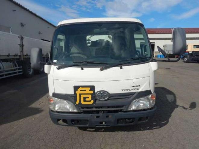 トヨエースタンクローリー　TKG-XZU685 極東開発工業　 4WD 4000