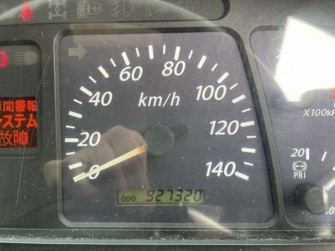 ギガ深ダンプ　LKG-CYZ77AM 新明和工業　 2WD 9830