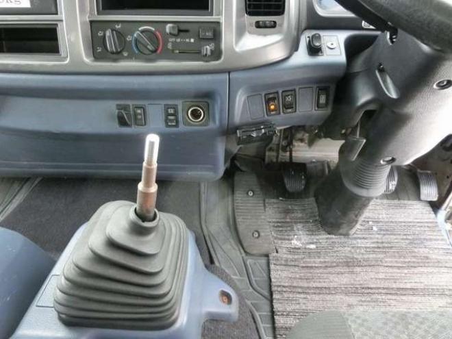 レンジャードライバン　ADG-FD7JJWA　フルハーフ　 2WD 6400