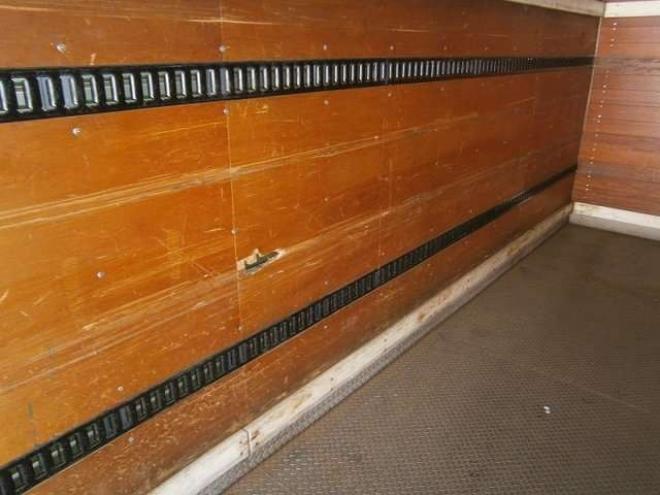 ファイタードライバン　KL-FK61HMZ　格納ゲート付　 2WD 8200