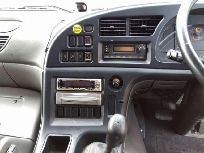 ギガ家畜運搬車　KL-CVR80P3　 2WD 15200