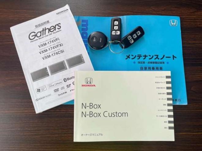 N-BOXカスタムG ターボSSパッケージ 4WD　1年走行距離無制限保証/Bluetooth/両側パワースライドドア/ナビTV/バックカメラ/純正ビルトインETC/純正エンジンスターター/全席シートヒーター/ハーフレザーシート/HID/クルーズコントロール/法定整備付き 660