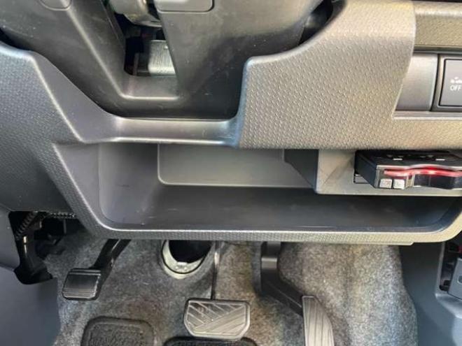 ハスラーJスタイルII 4WD　1年走行距離無制限保証/Bluetooth/ナビ・フルセグTV/全方位カメラ/夏冬タイヤ付/エンジンスターター/ETC/ワンオーナー/禁煙車/車検整備2年付き/法定整備/修復歴無し 660