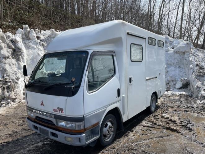 キャンターガッツ 2.8 ロング 全低床 ディーゼル 4WD　キャンピング・キッチンカーベース車両 2800