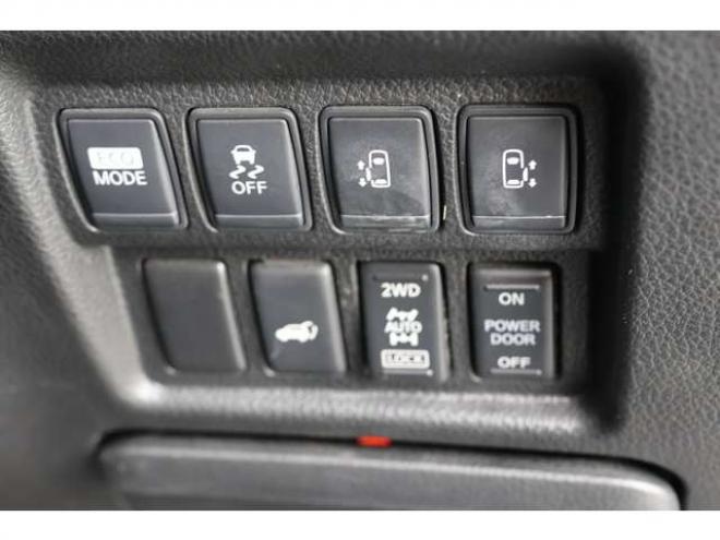 エルグランド2.5 250ハイウェイスター 4WD　検2年　両側電スラ　バックカメラ　ブルートゥース　自社　ローンカノウ 2500