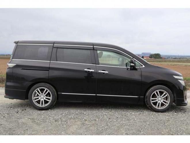 エルグランド2.5 250ハイウェイスター 4WD　検2年　両側電スラ　バックカメラ　ブルートゥース　自社　ローンカノウ 2500