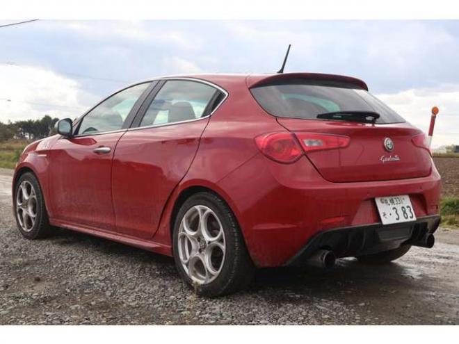 アルファロメオジュリエッタ コンペティツォーネ　検2年　自社　ローンカノウ　外マフラー 正規輸入車 2WD 1400