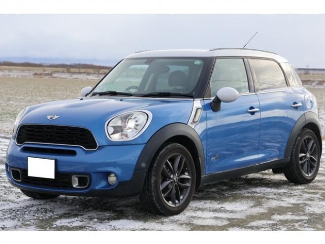 ミニクロスオーバー クーパーS オール4　検R8/8　4WD　レザーシート　純正アルミ　自社　ローンカノウ 正規輸入車 1600