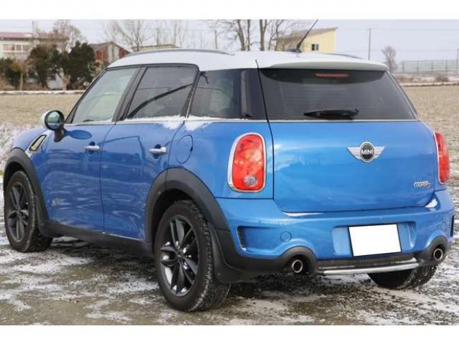 ミニクロスオーバー クーパーS オール4　検R8/8　4WD　レザーシート　純正アルミ　自社　ローンカノウ 正規輸入車 1600