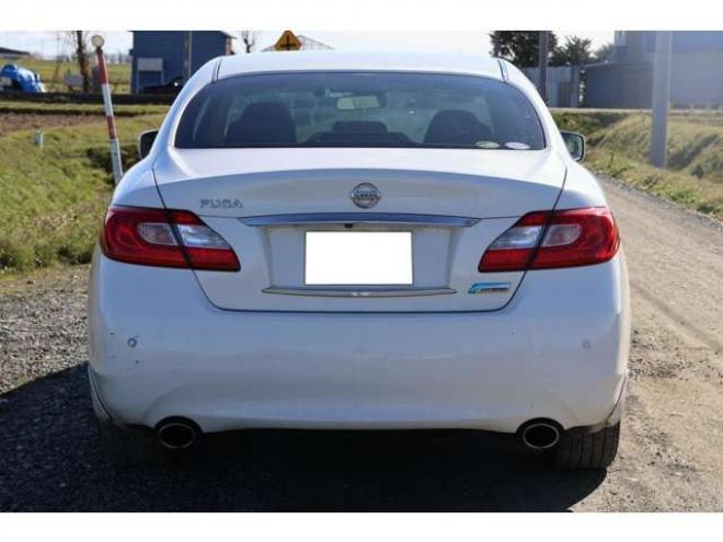 フーガハイブリッド3.5　検2年　買取直販　バックモニター　自社　ローンカノウ 2WD 3500