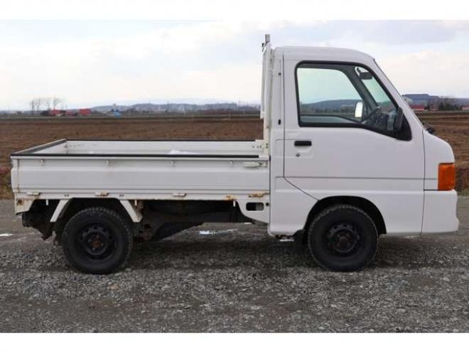 サンバートラック TB 三方開 4WD　検2年　4WD　自社　ローンカノウ 660