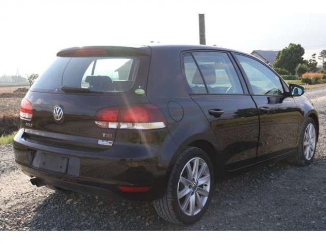 ゴルフTSI ハイライン　検2年　自社　ローンカノウ　ETC 正規輸入車 2WD 1400