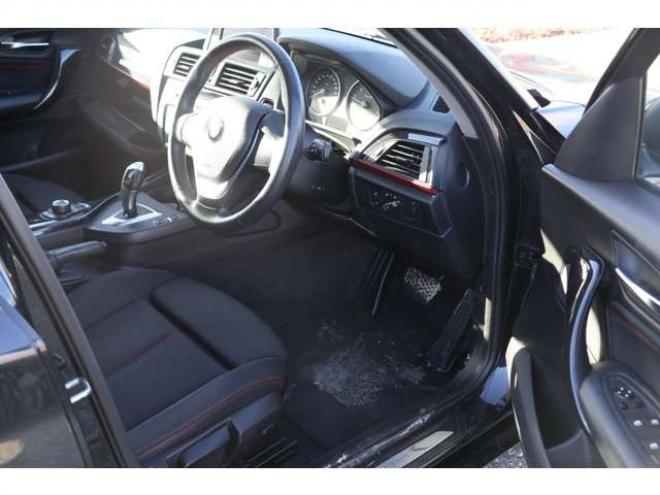 BMW1シリーズ 116i　検2年　バックモニター　自社　ローンカノウ 正規輸入車 2WD 1600